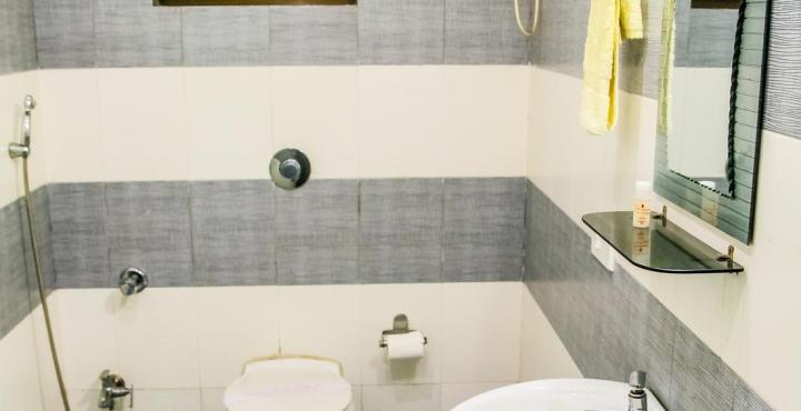 Hotel Crestwood Колката Екстериор снимка