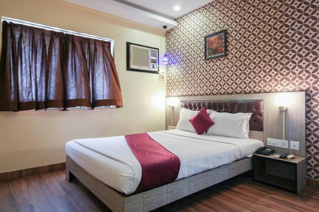 Hotel Crestwood Колката Екстериор снимка
